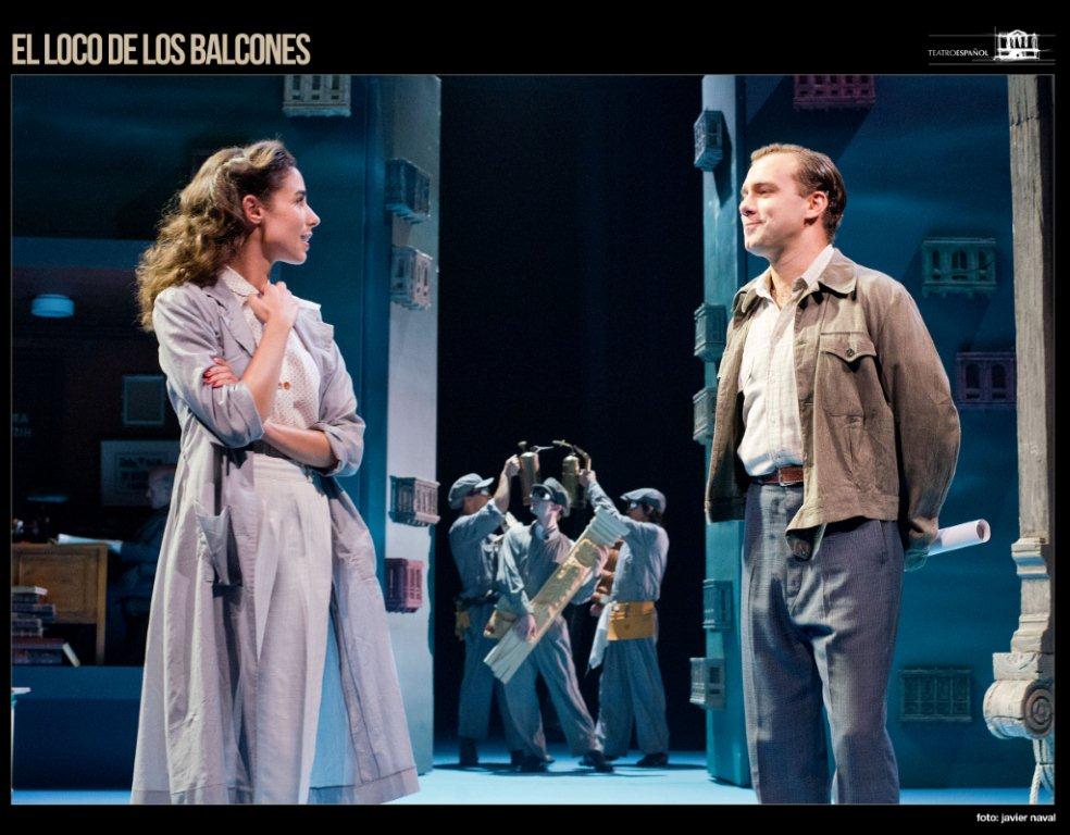 loco_balcones_escena_32